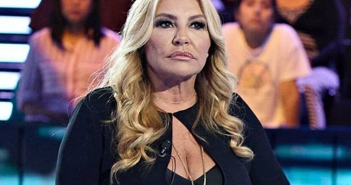 CRISTINA TARREGA ESTÁ NEGOCIANDO FUERA DE MEDIASET