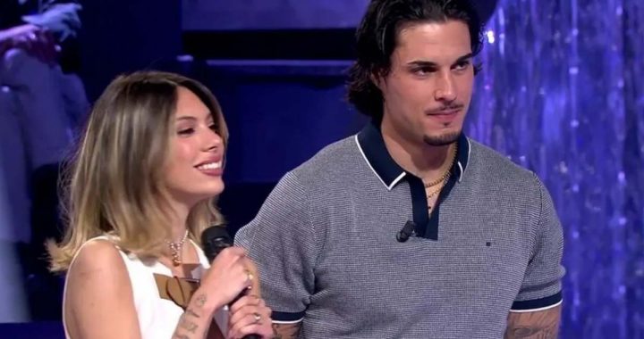 CARLO COSTANZIA Y ALEJANDRA RUBIO VISITAN LA CÁRCEL