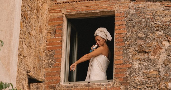 EL SECRETO PARA MANTENER EL MORENO EN SEPTIEMBRE: EL RITUAL BEAUTY QUE ARRASA ENTRE LAS INFLUENCERS