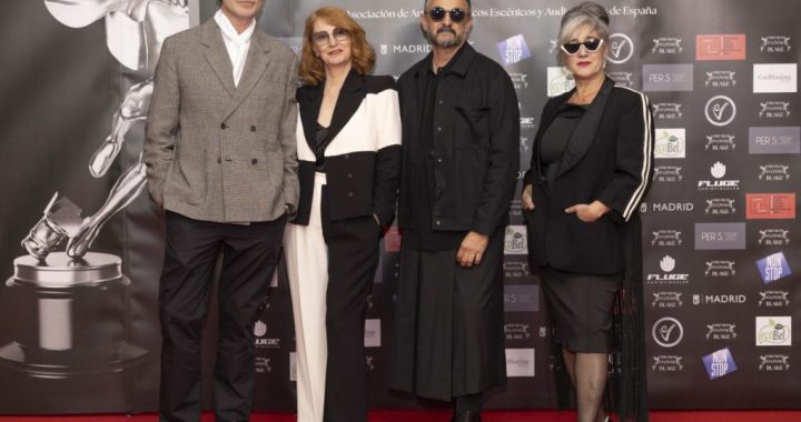 ASÍ FUE NUESTRA NOCHE EN LOS PREMIOS YVONNE BLAKE: MODA, CINE Y MUCHO ARTE EN LA ALFOMBRA ROJA