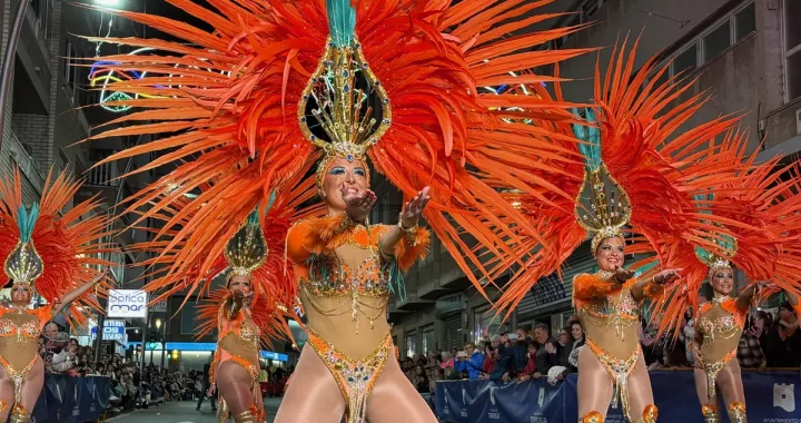 EL CARNAVAL DE TORREVIEJA CONQUISTA MADRID EN PLENO FITUR
